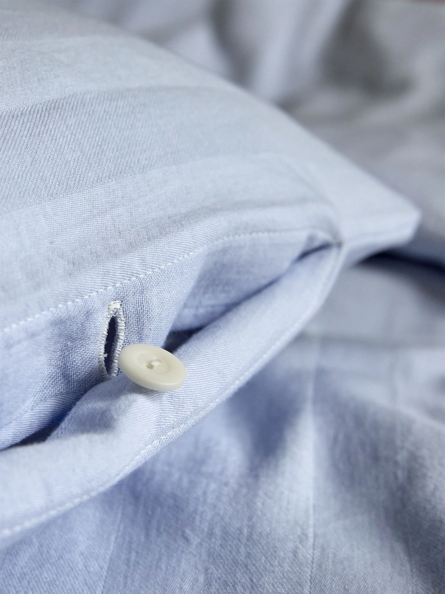 Kissenüberzug MAXI, Himmelblau, 40 X 40 Cm, 100 % Baumwolle, Crincle, GOTS, NATURTEXTIL BEST 6 Kissenüberzug MAXI, Himmelblau, 40 X 40 Cm, 100 % Baumwolle, Crincle, GOTS, NATURTEXTIL BEST – Bild 4