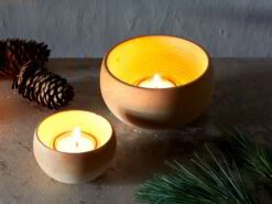 Lichtkugel Klein Aus Zirbenholz, Handgedrechselt, H 5 Cm, ø 8 Cm, Inkl. Glaseinsatz -Grüne Erde 40390 40391 48536 lichtkugel zirbenholz emo 01