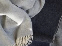 Wohndecke Odin, Hellgrau, Anthrazit, 150 X 200 Cm, 100 % Schurwolle (Schaf), Schurwolle KbT -Grüne Erde 412683 72246 lady grey odin emo