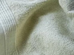 Handtuch Halbleinen, Pistazie, 50 X 100 Cm, 50 % Leinen / 50 % Baumwolle, GOTS -Grüne Erde 413115 handtuch pistazie detail