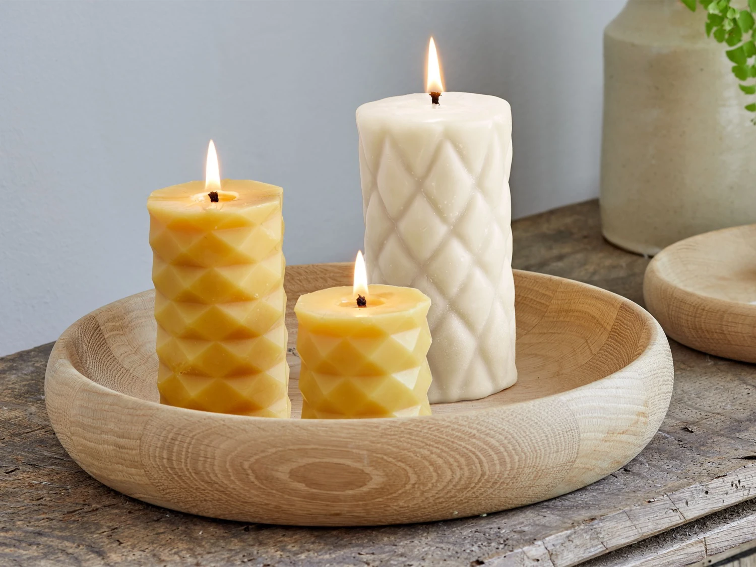 Stumpenkerze Relief Aus Bienenwachs, Natur, Höhe 15 Cm, ø 8 Cm 3 Stumpenkerze Relief Aus Bienenwachs, Natur, Höhe 15 Cm, ø 8 Cm