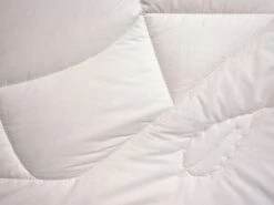 Ganzjahresdecke Nesselfaser, 140 X 200 Cm, 380 G/m2 -Grüne Erde 74626 74624 74628 nesselfaser detail 2