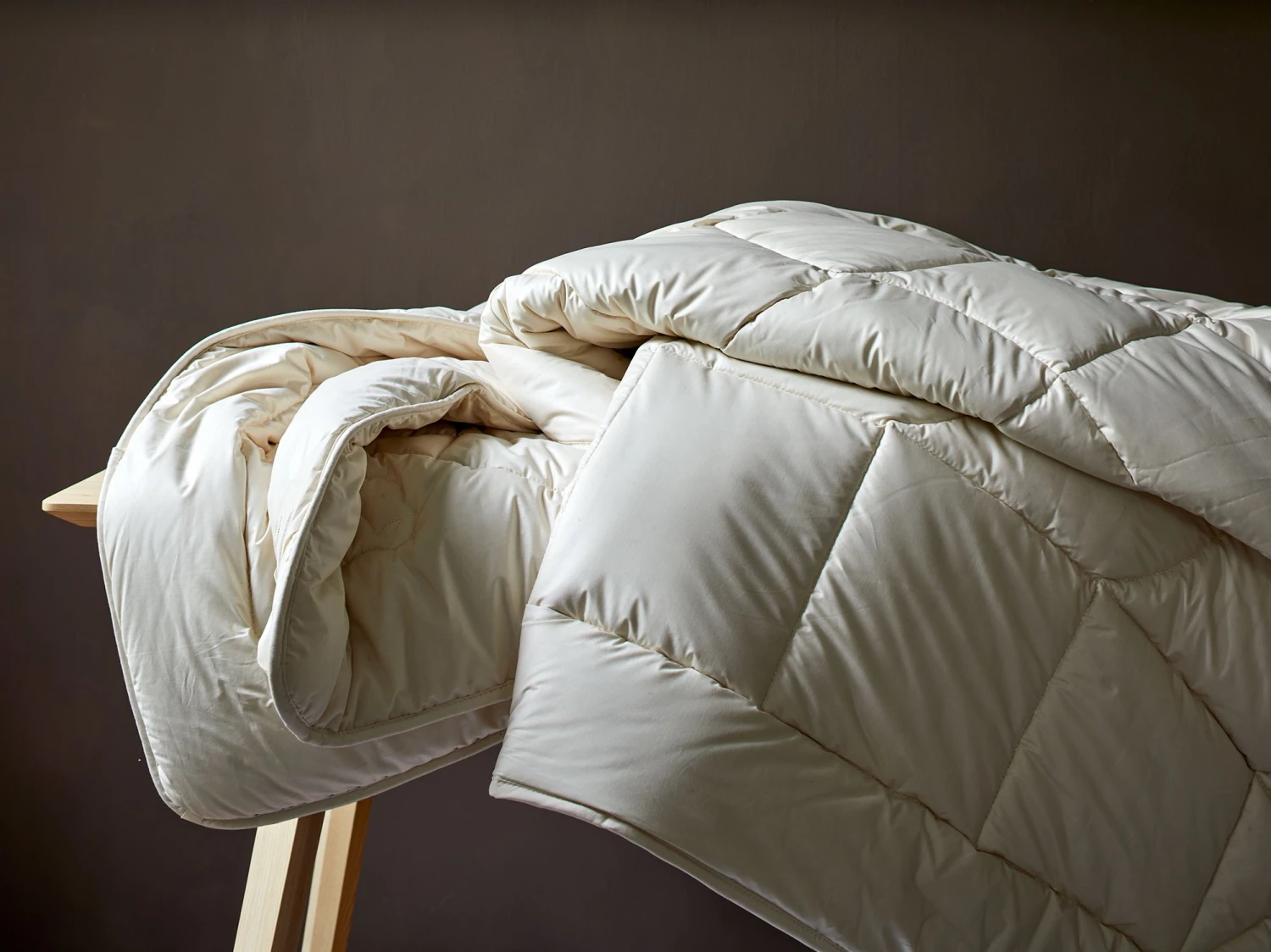 Ganzjahresdecke Eri-Seide, 140 X 200 Cm, 465 G/m2, GOTS, NATURTEXTIL BEST 7 Ganzjahresdecke Eri-Seide, 140 X 200 Cm, 465 G/m2, GOTS, NATURTEXTIL BEST – Bild 5