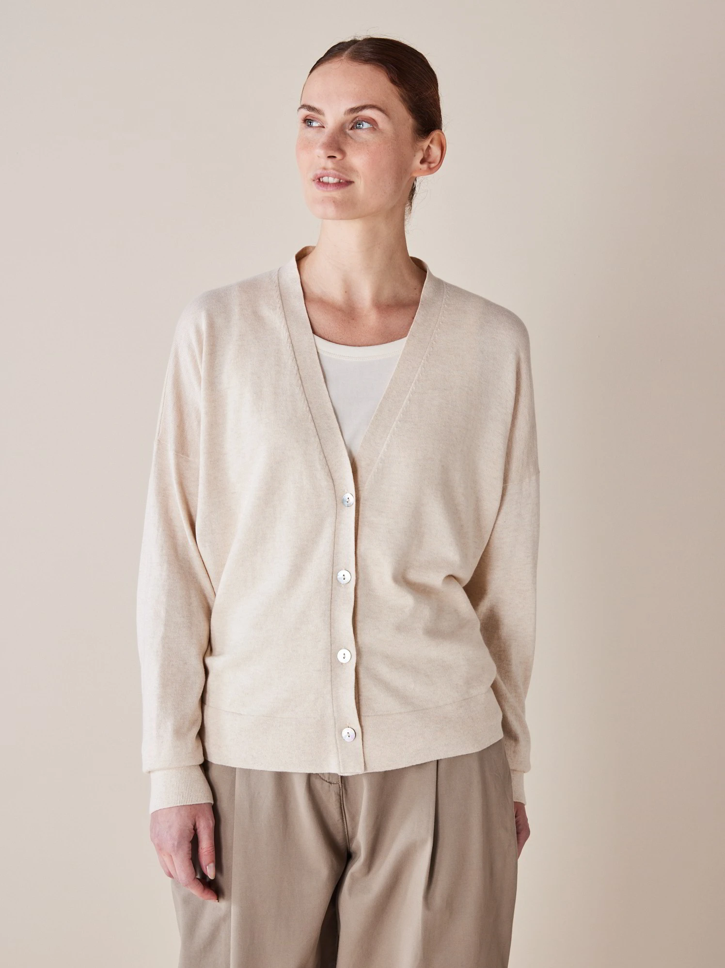 Strickjacke Aus Bio-Baumwolle, 17 Weizen, S, GOTS 3 Strickjacke Aus Bio-Baumwolle, 17 Weizen, S, GOTS