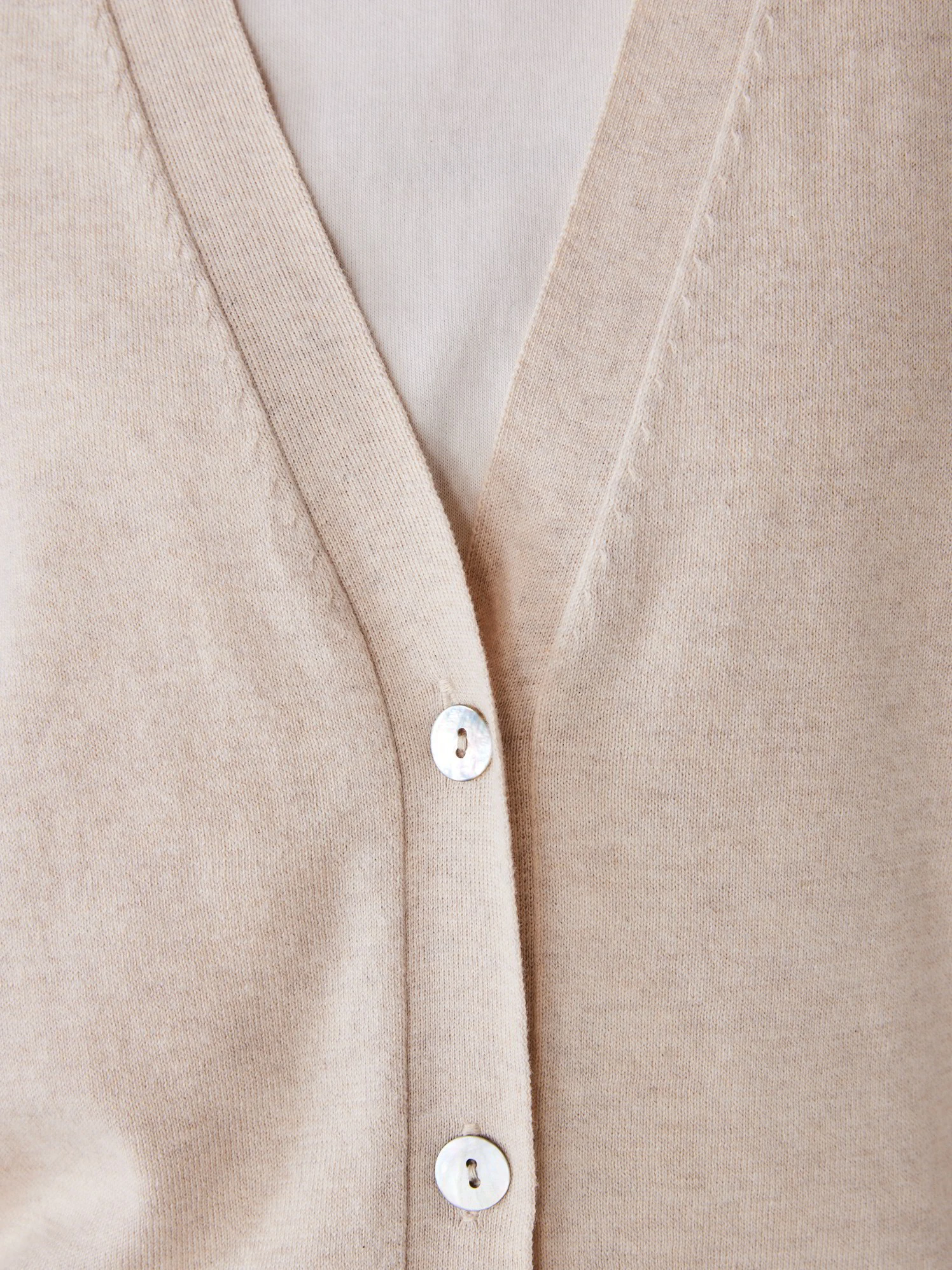 Strickjacke Aus Bio-Baumwolle, 17 Weizen, S, GOTS 7 Strickjacke Aus Bio-Baumwolle, 17 Weizen, S, GOTS – Bild 5