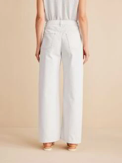 Hose Weites Bein, 100% Bio-Baumwolle, 12 Offwhite, 34, GOTS 16 Hose Weites Bein, 100% Bio-Baumwolle, 12 Offwhite, 34, GOTS -Grüne Erde 854076 hose offwhite frei 01 retusche