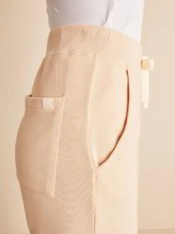 Sweatshort, 100 % Bio Baumwolle, 54vanille, 34, GOTS 16 Sweatshort, 100 % Bio Baumwolle, 54vanille, 34, GOTS -Grüne Erde 854696 sweatshort vanille frei 06