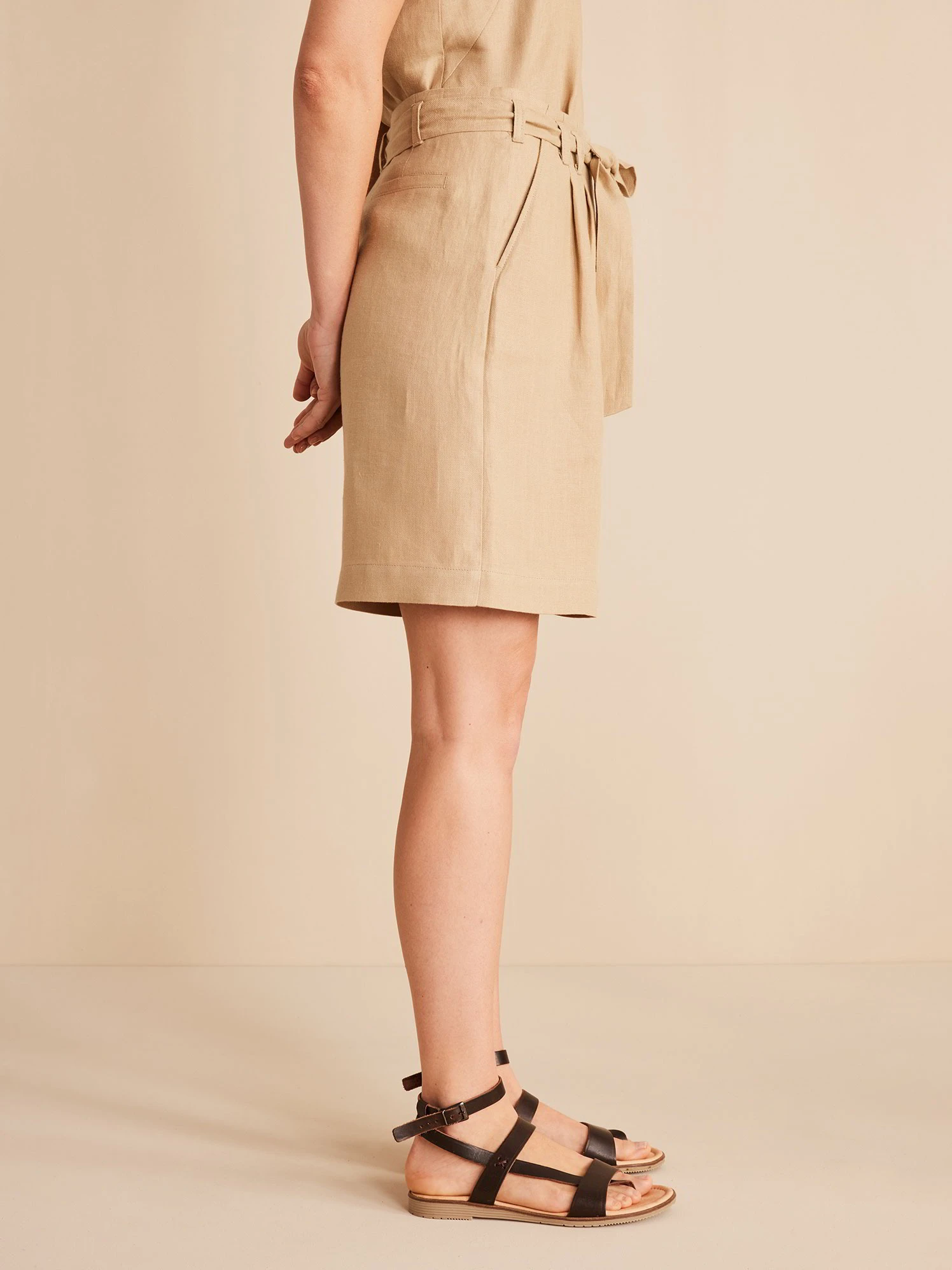 Shorts, 100 % Bio-Leinen, 19 Safari, 42, GOTS 7 Shorts, 100 % Bio-Leinen, 19 Safari, 42, GOTS – Bild 5