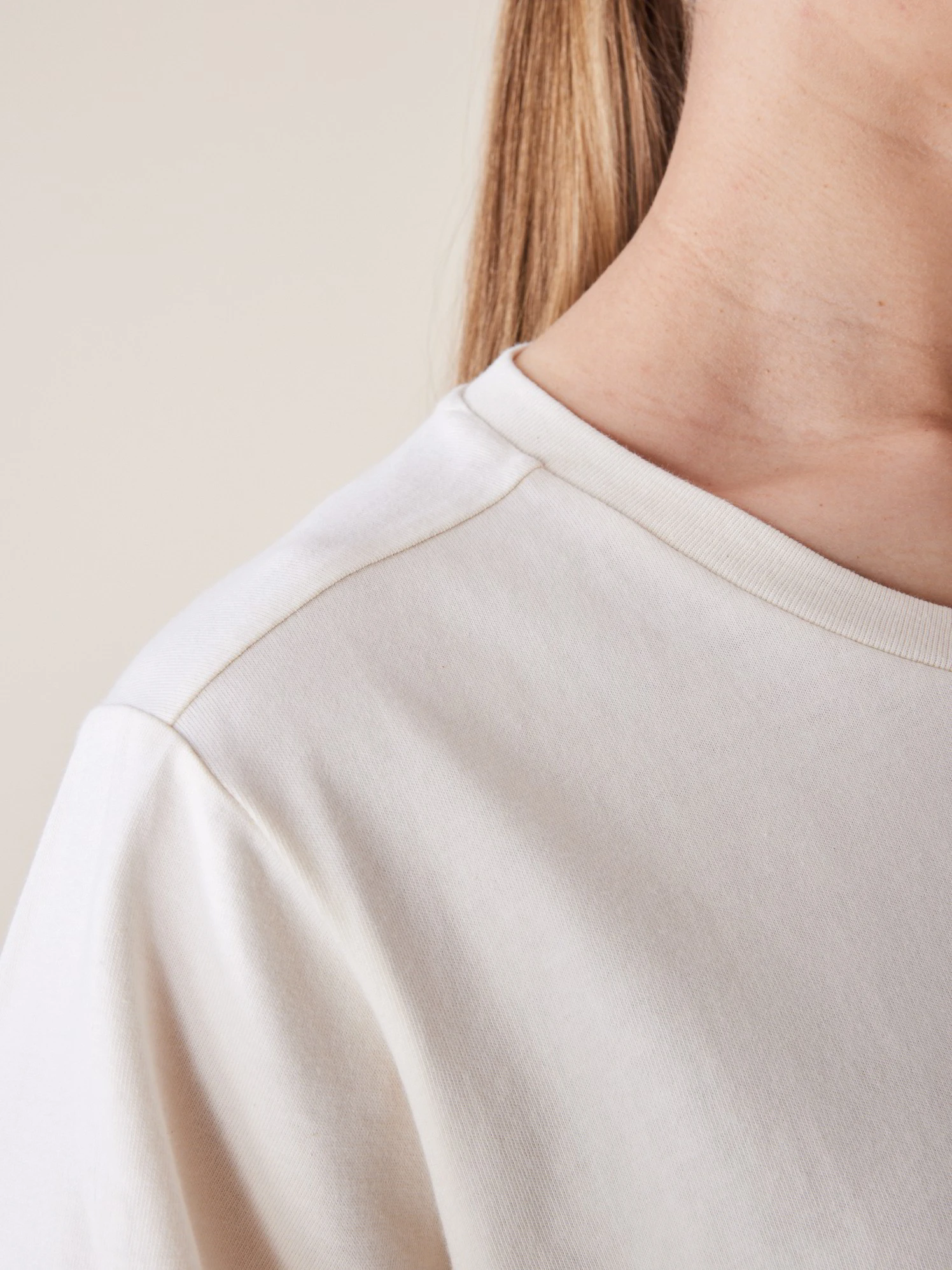 Shirt Kurzarm, 100 % Bio Baumwolle, 13 Natur, S, GOTS 7 Shirt Kurzarm, 100 % Bio Baumwolle, 13 Natur, S, GOTS – Bild 5