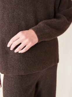 Pullover Aus Yakwolle, 67 Espresso, S 13 Pullover Aus Yakwolle, 67 Espresso, S -Grüne Erde 855983 pullover espresso emo 05