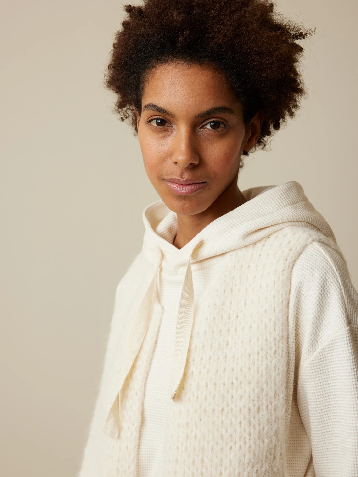 Strickweste Aus Alpakawolle Und Baumwolle, 12 Offwhite, XL 4 Strickweste Aus Alpakawolle Und Baumwolle, 12 Offwhite, XL – Bild 2