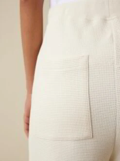 Joggpants, 100 % Bio Baumwolle, 13 Natur, S, GOTS 13 Joggpants, 100 % Bio Baumwolle, 13 Natur, S, GOTS -Grüne Erde 856340 13 hw23 047 detail 01