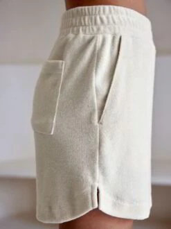 Shorts Frottee, 100 % Bio-Baumwolle, 13 Natur, XS, GOTS 13 Shorts Frottee, 100 % Bio-Baumwolle, 13 Natur, XS, GOTS -Grüne Erde 858029 shorts natur emo 02