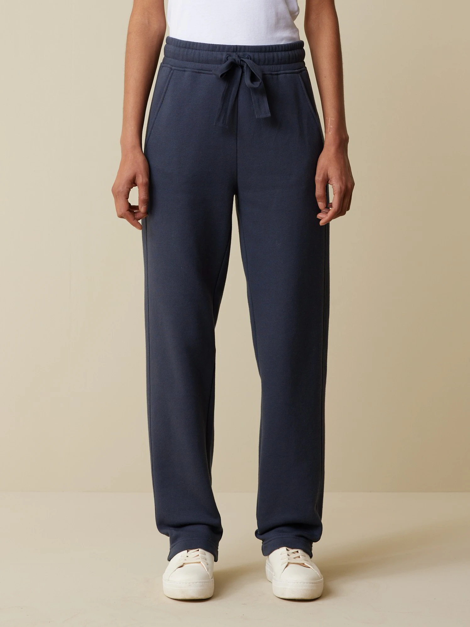 Sweatpants, 100 % Bio Baumwolle, 81 Mitternachtblau, 38, GOTS 4 Sweatpants, 100 % Bio Baumwolle, 81 Mitternachtblau, 38, GOTS – Bild 2