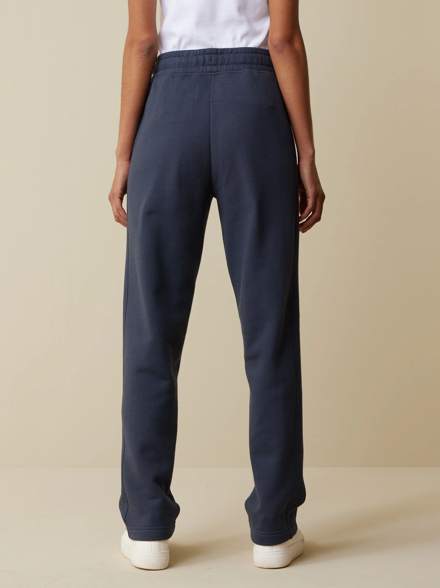 Sweatpants, 100 % Bio Baumwolle, 81 Mitternachtblau, 38, GOTS 6 Sweatpants, 100 % Bio Baumwolle, 81 Mitternachtblau, 38, GOTS – Bild 4