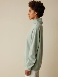 Sweatshirt Aus Bio-Baumwolle, 43 Aquamarine, S, GOTS 11 Sweatshirt Aus Bio-Baumwolle, 43 Aquamarine, S, GOTS -Grüne Erde 858717 34 858051 16 hw23 035 emo 03