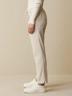 Hose Joggpants Babycord, 100 % Bio-Baumwolle, 10 Stein, 38, GOTS -Grüne Erde 859088 10 hw23 011 emo 03