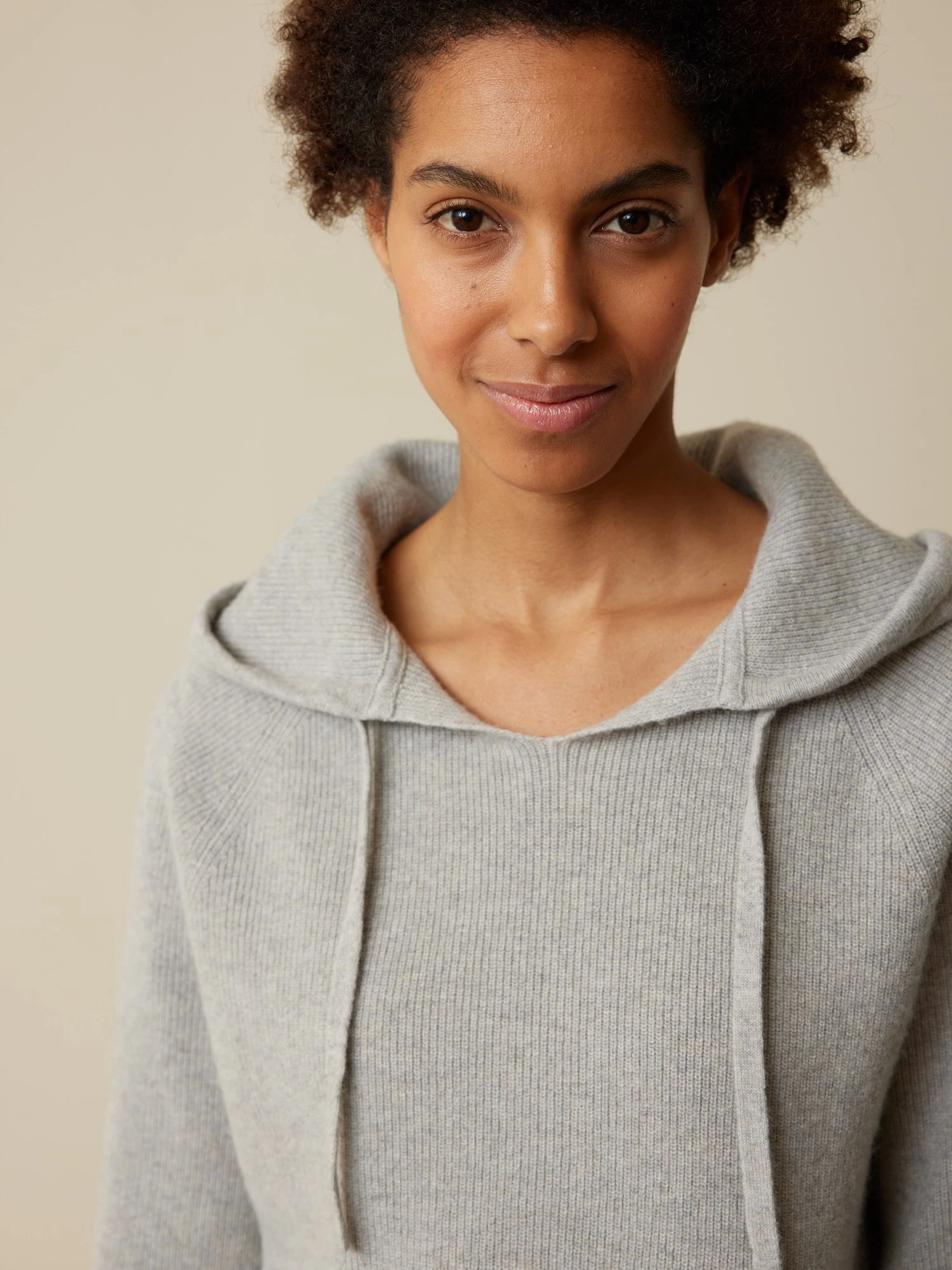 Kapuzenpullover Aus Bio-Baumwolle Und Wolle, 04 Grau Melange, S, GOTS 4 Kapuzenpullover Aus Bio-Baumwolle Und Wolle, 04 Grau Melange, S, GOTS – Bild 2