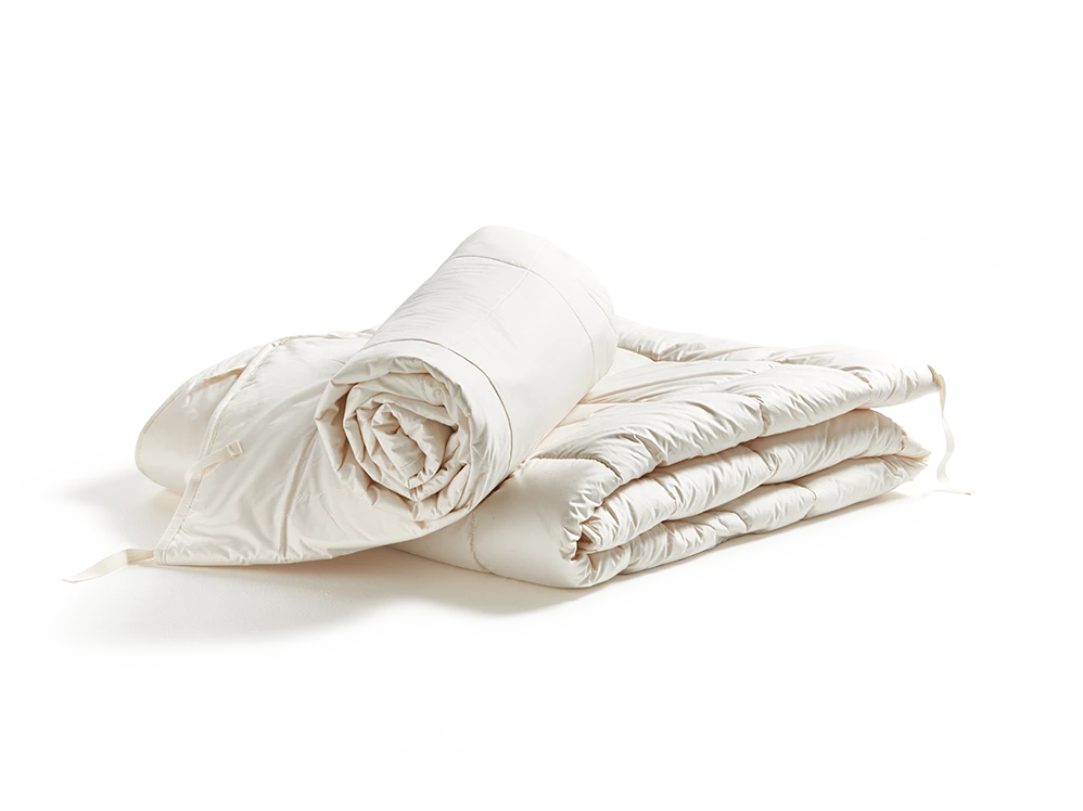 Kombidecke Eri-Seide/Yakflaumhaar, 150 G/m2 + 360 G/m2, 140 X 200 Cm, GOTS, NATURTEXTIL BEST 3 Kombidecke Eri-Seide/Yakflaumhaar, 150 G/m2 + 360 G/m2, 140 X 200 Cm, GOTS, NATURTEXTIL BEST