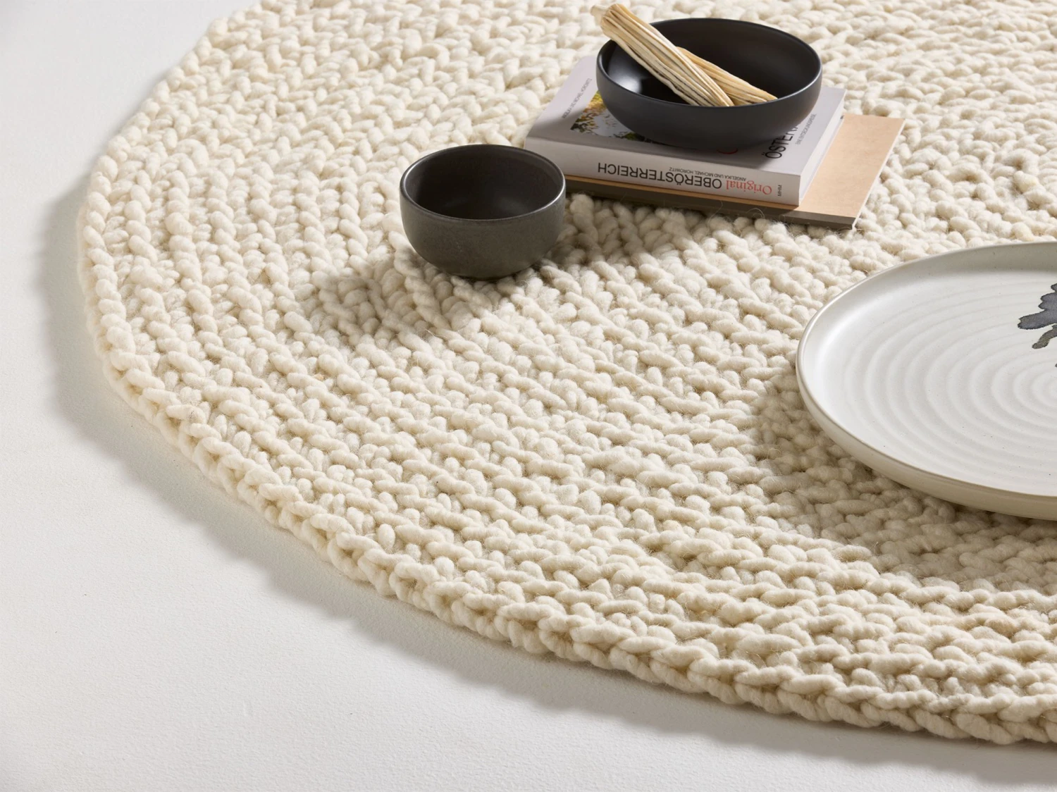 Wollteppich Maglia, Naturweiß Ungefärbt, Ø 140 Cm 4 Wollteppich Maglia, Naturweiß Ungefärbt, Ø 140 Cm – Bild 2